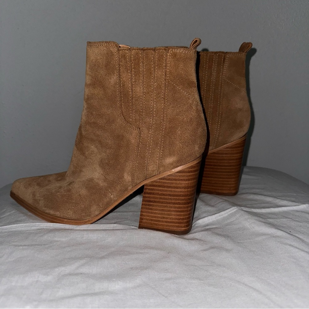 Marc Fisher Camel Suede Boots – Size 10 - Picture 8 of 8
